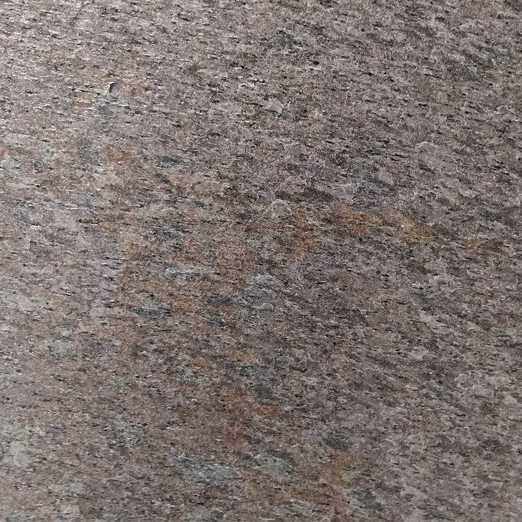 sichtschutz-naturstein-quarzit-rost-oberflaeche-collection-hutter